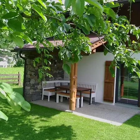 Gartenhaus Zur Kroellin * Майрхофен