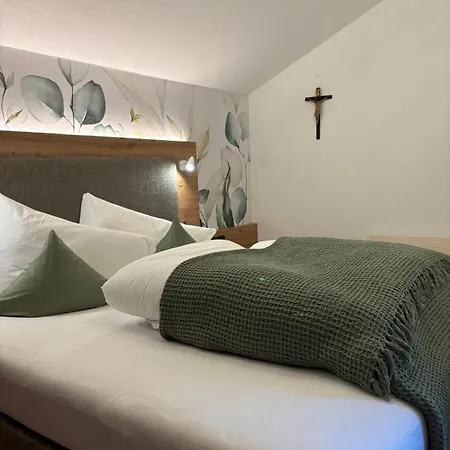 Gartenhaus Zur Kroellin 度假居 迈尔霍芬